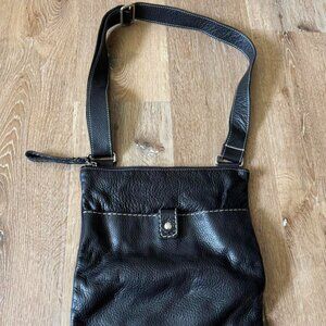 ROOTS Genuine Leather Black Vintage Cross Body Bag Satchel Messenger Bag